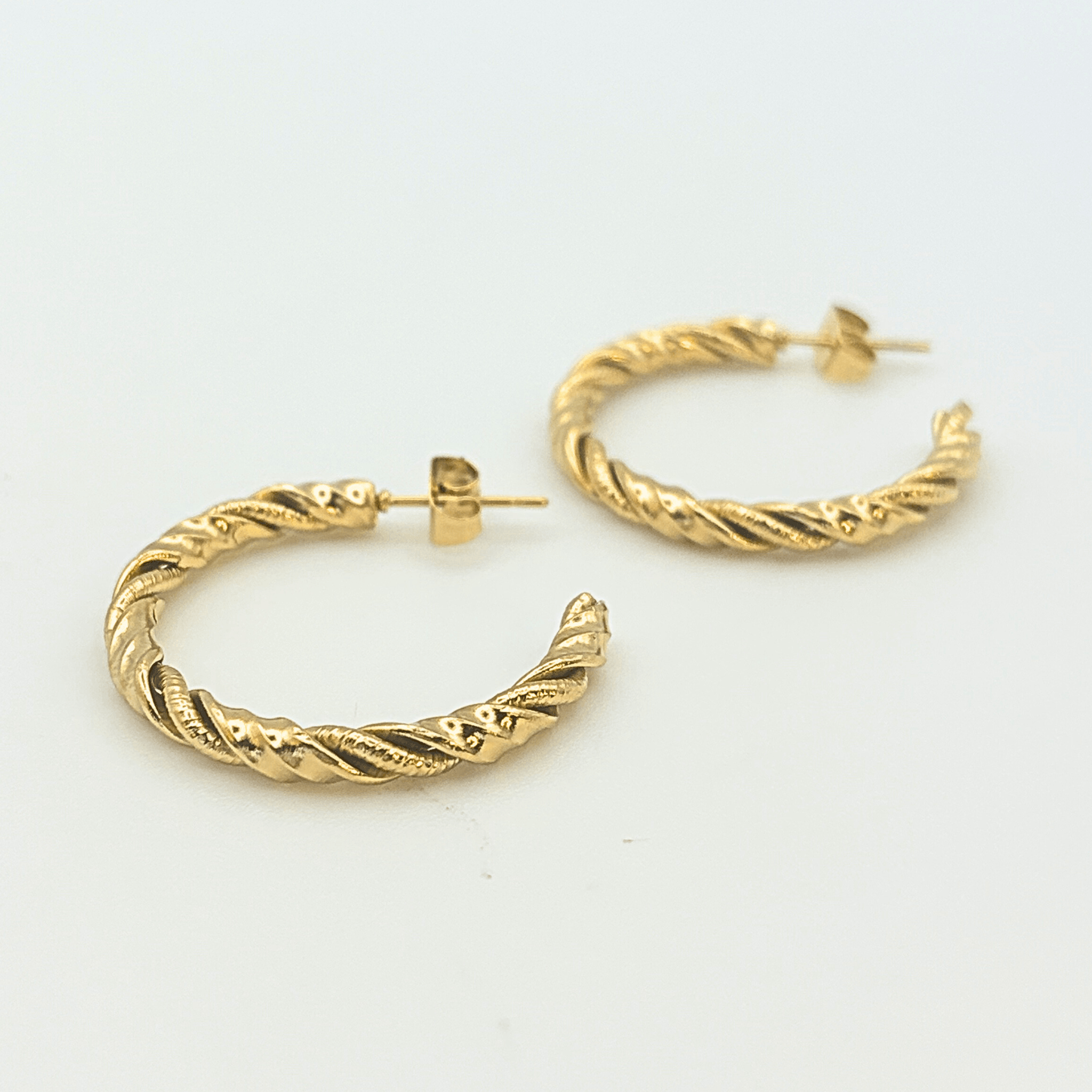 Twisted hoops oorringen - Oorbellen - BANDIT JEWEL JUNKIE