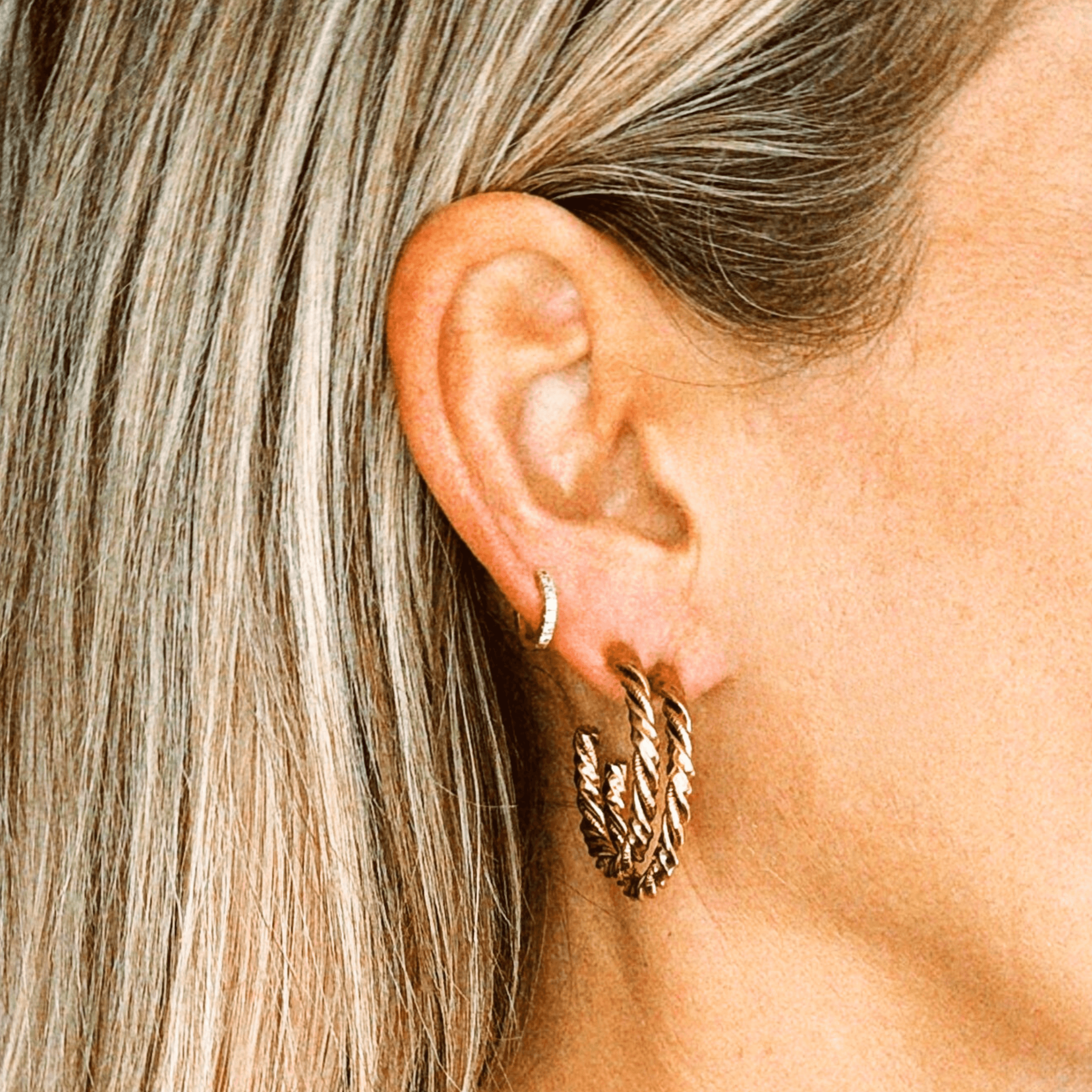 Twisted hoops oorringen - Oorbellen - BANDIT JEWEL JUNKIE