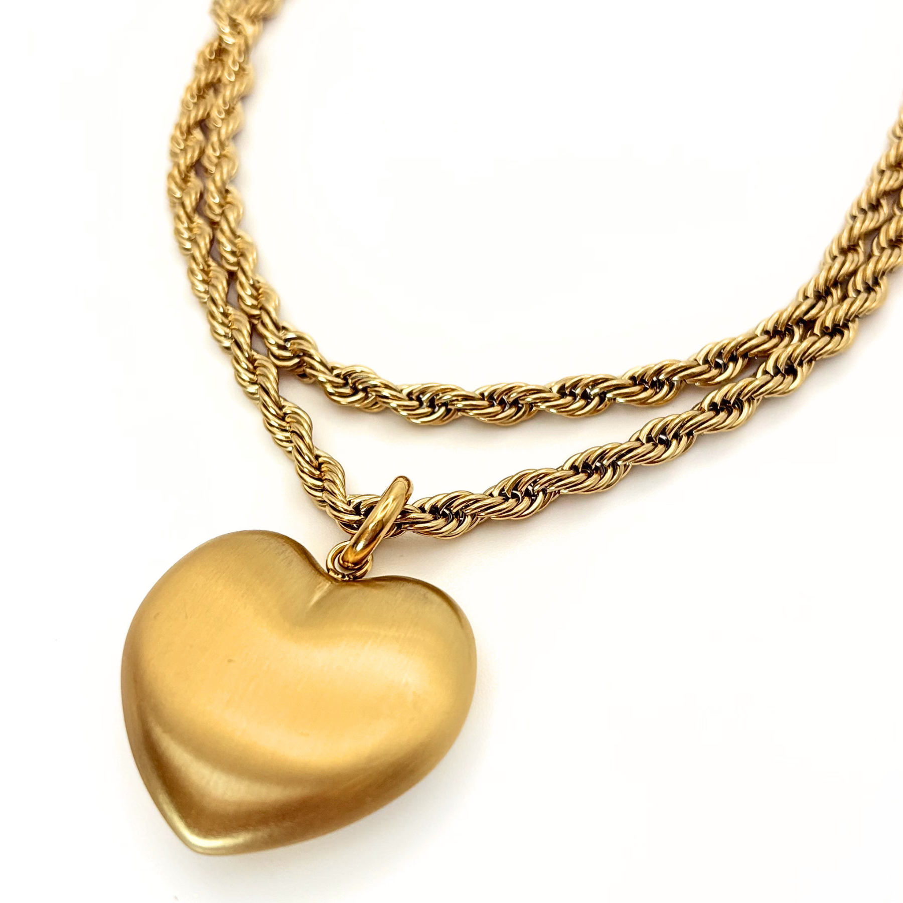 Icon heart necklace